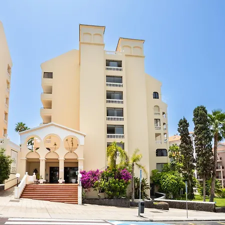 Cosy Communal Heated Pool *