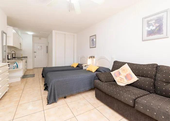 Cosy Communal Heated Pool