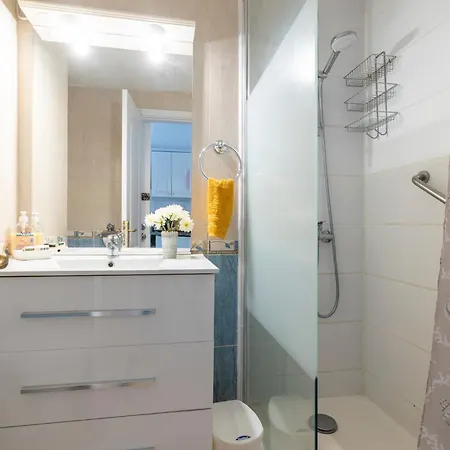 Apartament Cosy Communal Heated Pool *